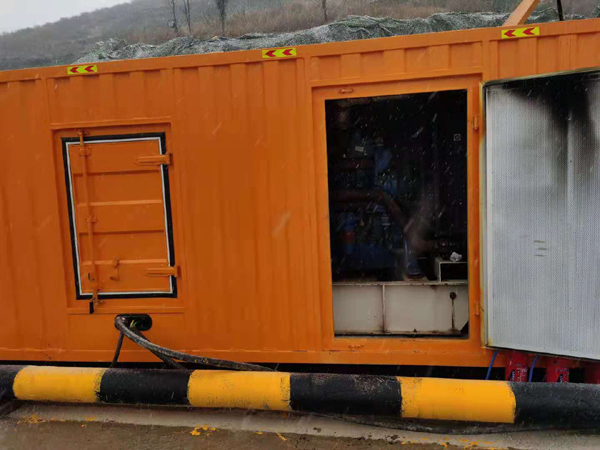 岑巩发电机出租 柴油发电机组电压低报警怎么办？
