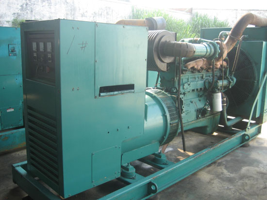 岑巩租赁发电机- 发电机碳刷磨损的原因是什么