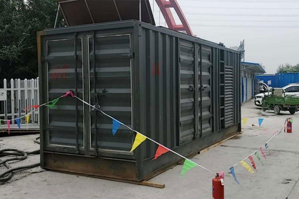 岑巩发电机租赁空气滤清器多久更换一次？