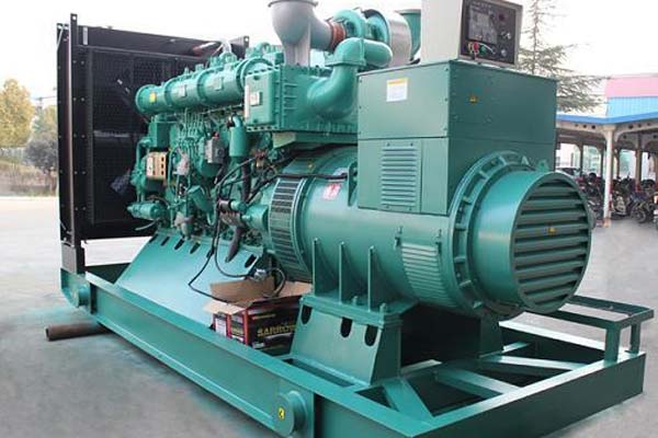 岑巩工厂发电机应急发电中如何优化燃油储备管理？