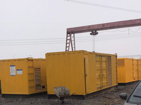 岑巩100kw柴油发电机组每小时油耗？