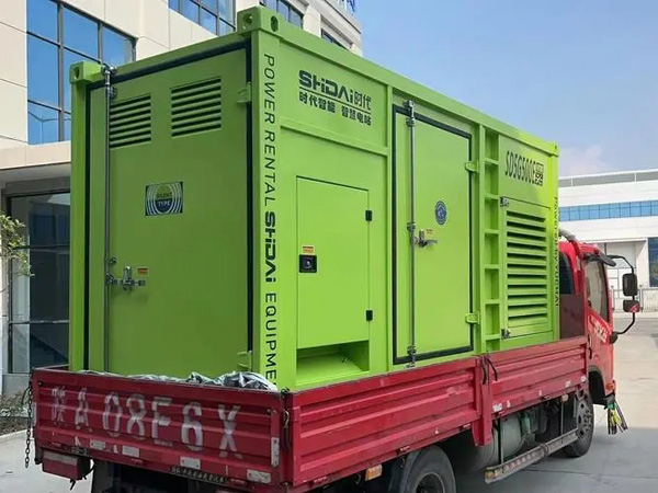 岑巩更换水冷式机油散热器的密封件时，如何选择合适的密封胶？