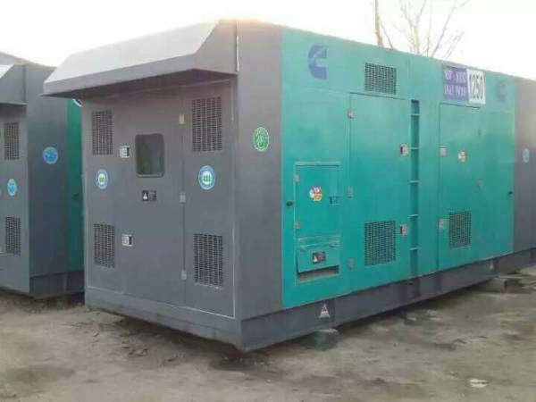 岑巩合同中关于工期延误的责任如何界定和处理？